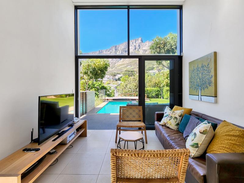 4 Bedroom Property for Sale in Higgovale Western Cape